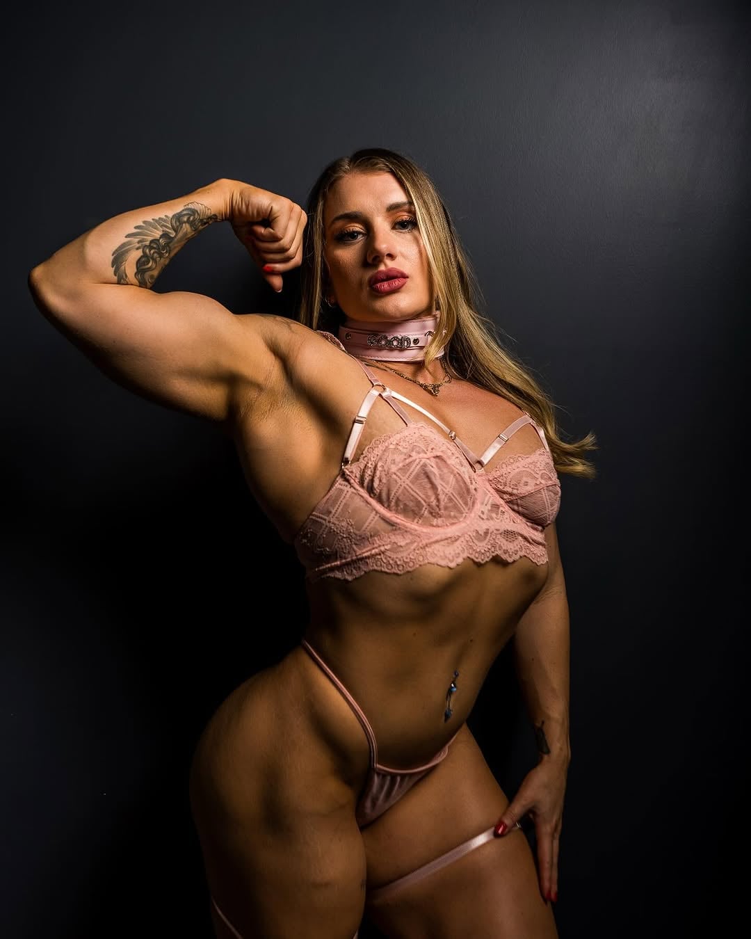 Emily Nosler nude 3