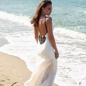 Emina Jahovic nude 11