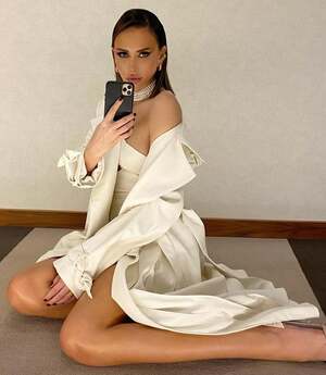 Emina Jahovic nude 9