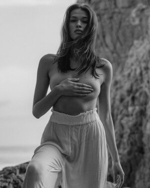 Emma Gerstner nude 10