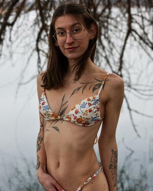 Emma Malina nude 7