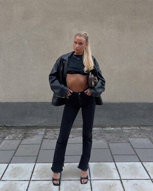 Emma Winterhagen nude 2