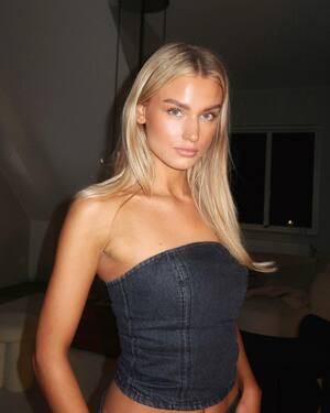 Emma Winterhagen nude 7