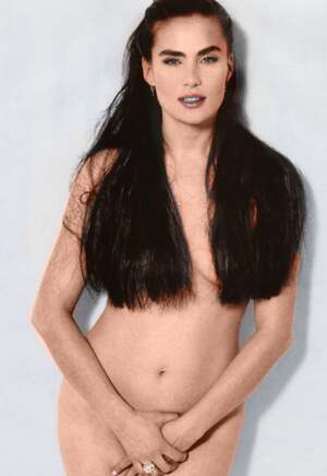 Emmanuelle Seigner nude 9