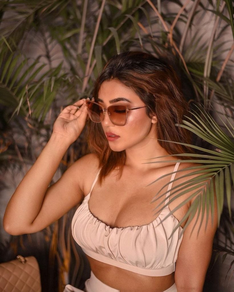 Ena Datta nude 4
