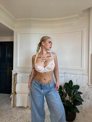Enulie Porer nude 12