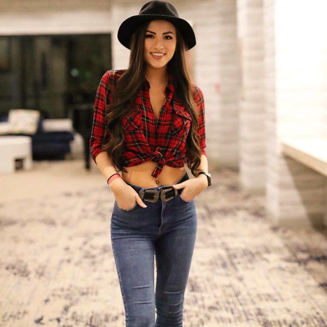Erica Nagashima nude 5