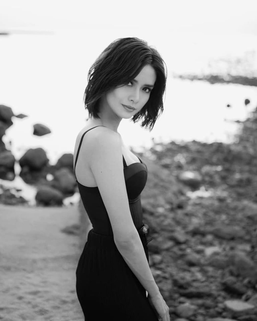 Erich Gonzales nude 10