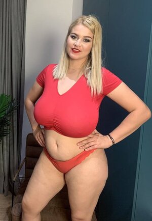 Erin Star nude 2