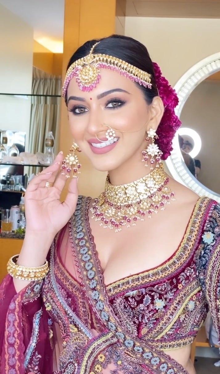 Eshanya Maheshwari nude 12