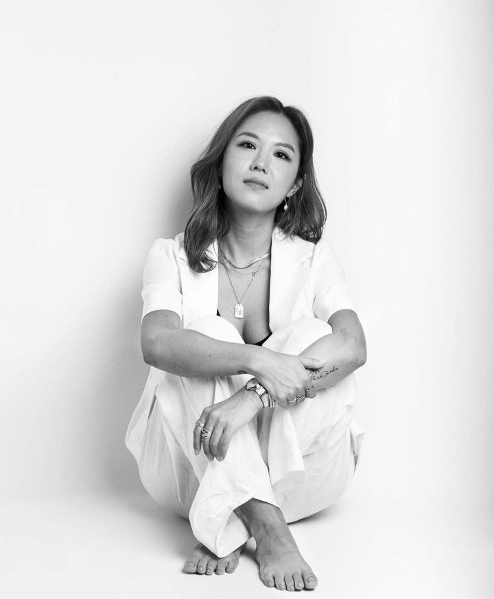 Esther Choi nude 8
