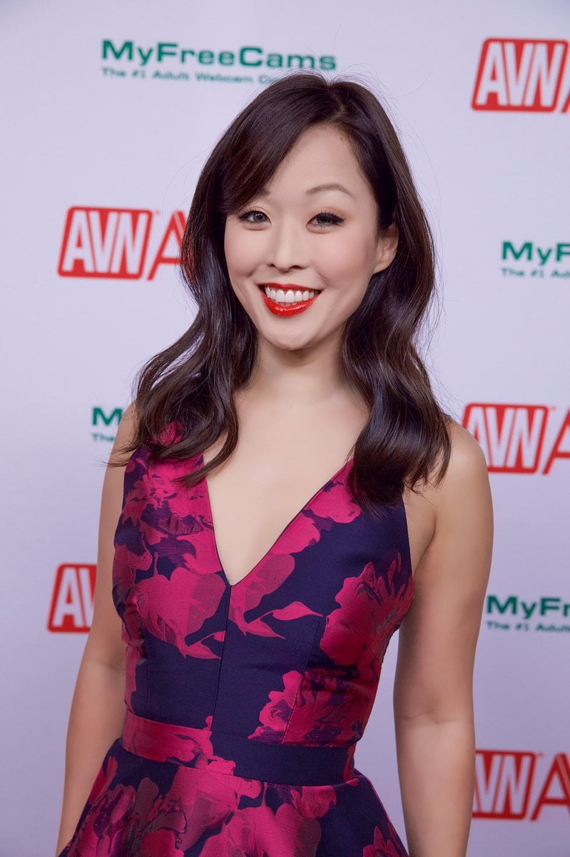 Esther Ku nude 6