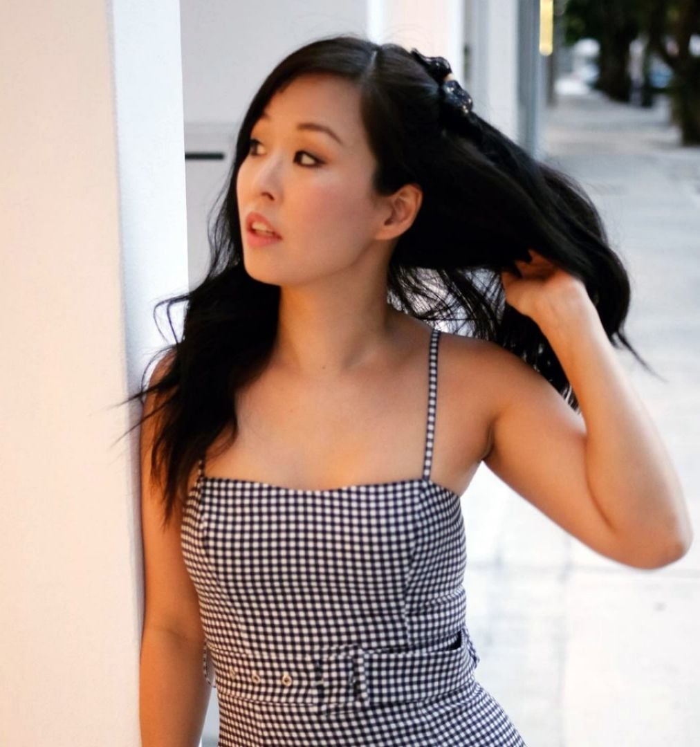 Esther Ku nude 9