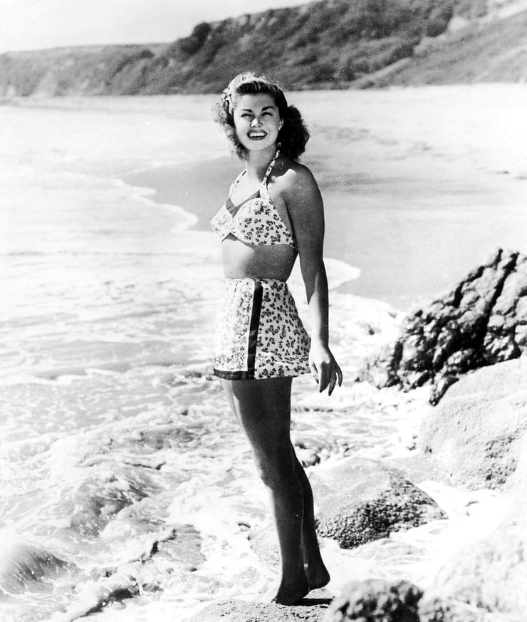 Esther Williams nude 5