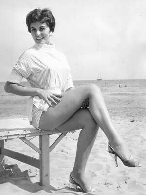 Eunice Gayson nude 3