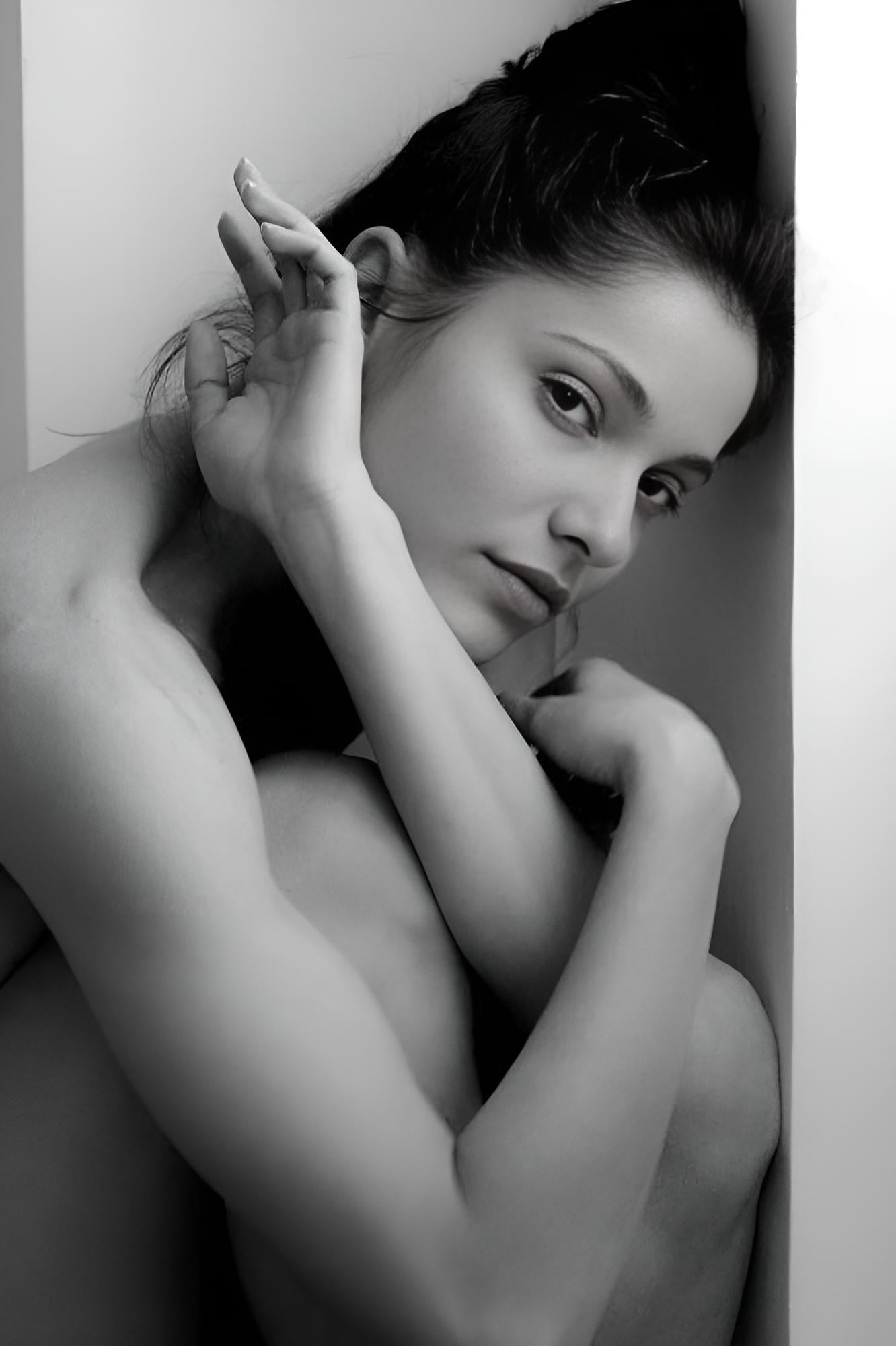 Eva Cela nude 6