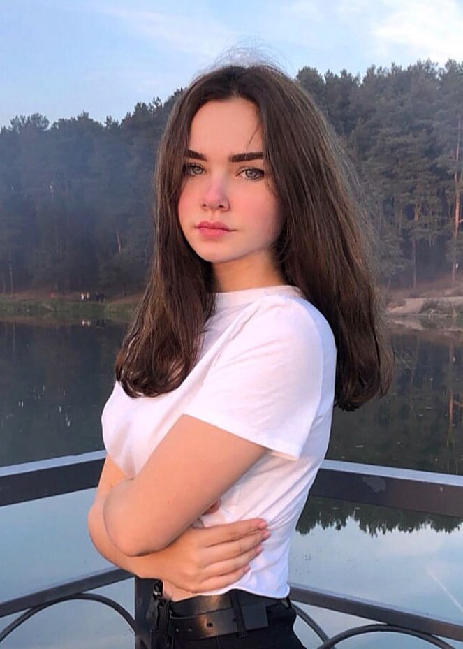 Eva Gros nude 12