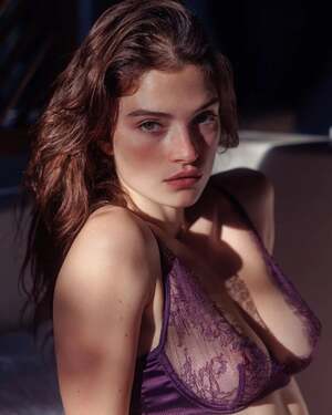 Eve Dumon nude 8