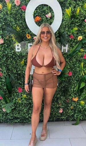Eve Elizabeth Taylor nude 3