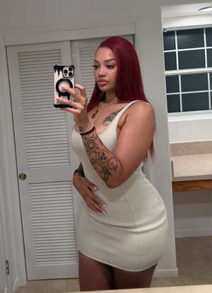 Exactly E nude 3