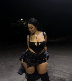 Exactly E nude 6