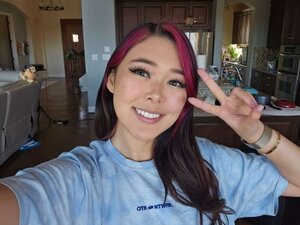 ExtraEmily nude 7