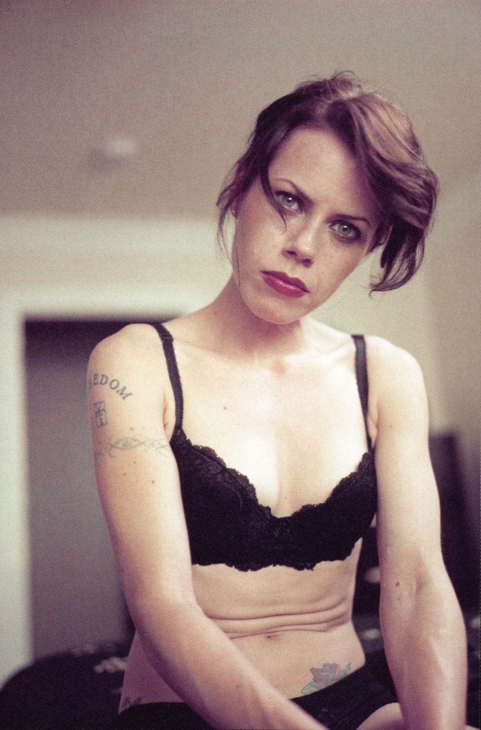 Fairuza Balk nude 8