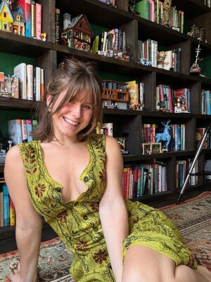Fairy Julia nude 2