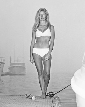 Farrah Fawcett nude 12