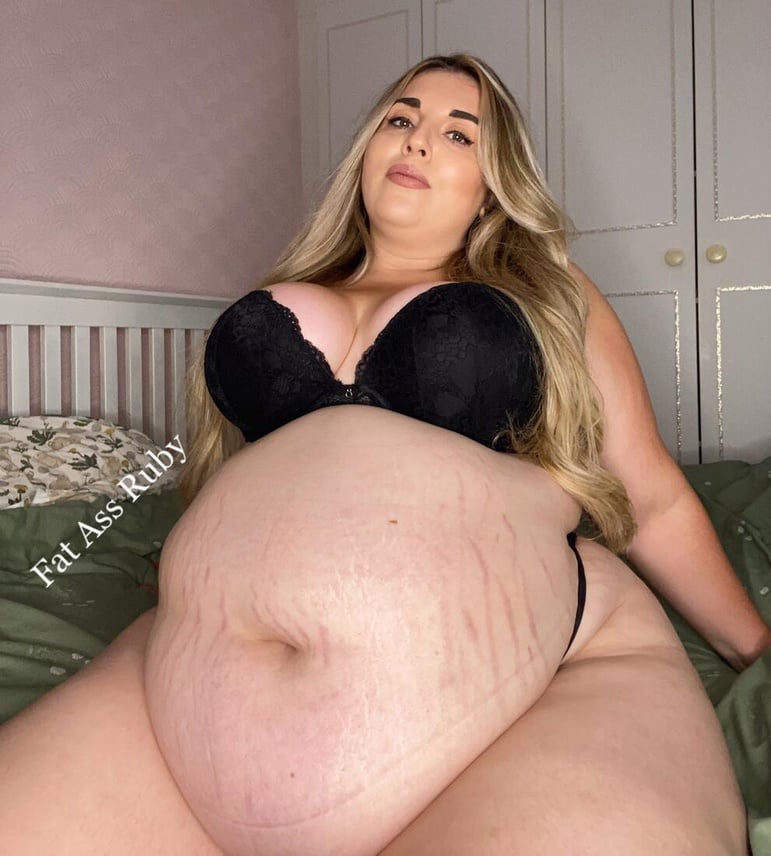 Fat Ass Ruby nude 4