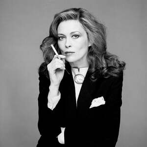 Faye Dunaway nude 5