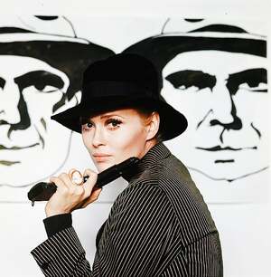 Faye Dunaway nude 7