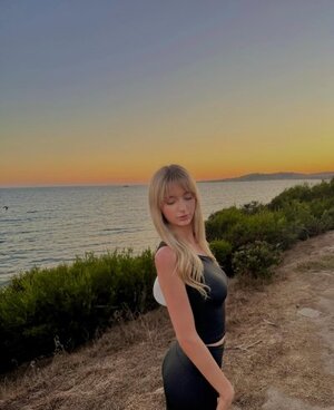 Felicity Hughes nude 5