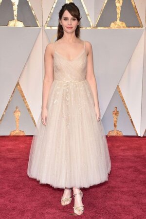 Felicity Jones nude 11