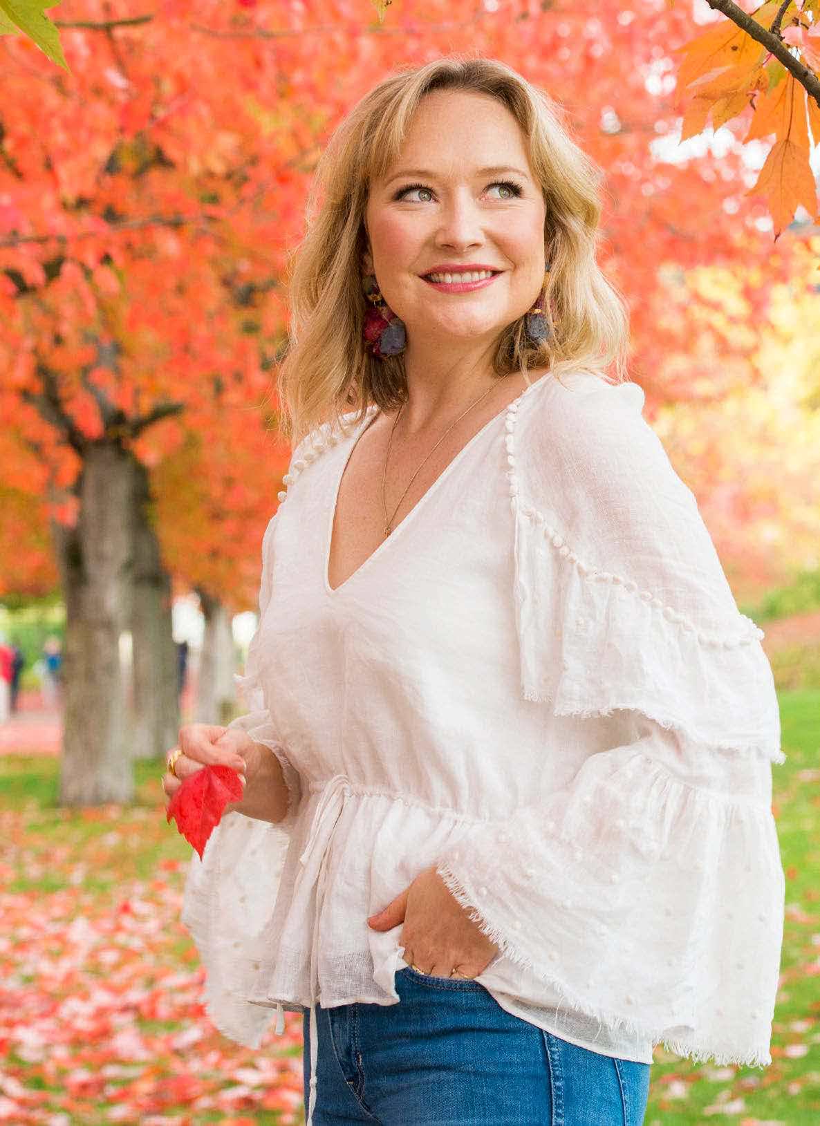Fern Sutherland nude 4