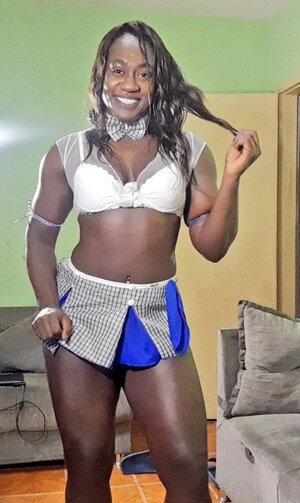 Fernanda Chocolatte nude 3