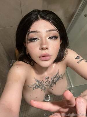 Flare Bahr nude 8