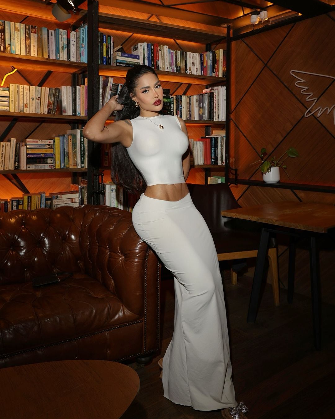 Flay nude 10