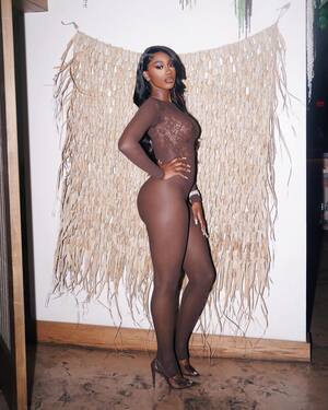 Flo Milli nude 8