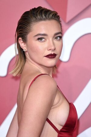Florence Pugh nude 12