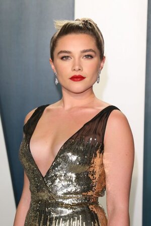 Florence Pugh nude 5