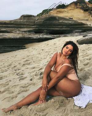 Frankie Tavares nude 8