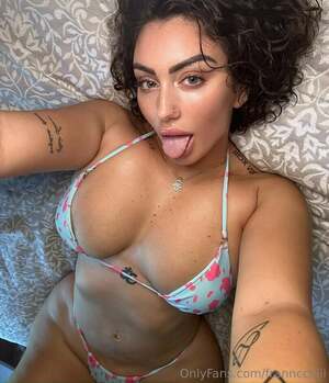 Franncchii nude 7