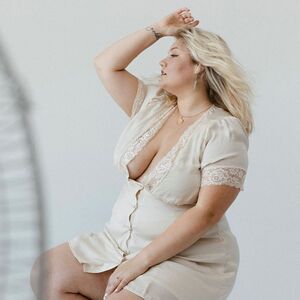 Freia Serafina nude 12