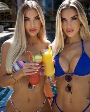 Fuster Twins nude 12