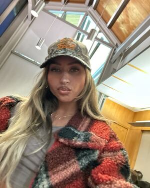 Gabi Butler nude 7