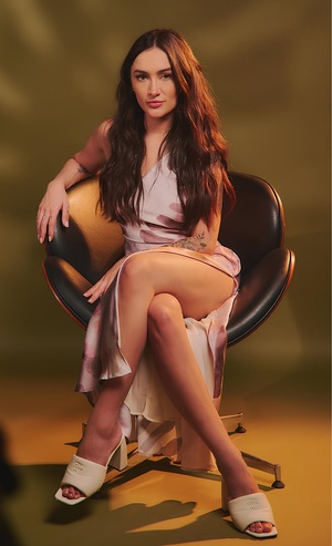 Gabi Melim nude 4