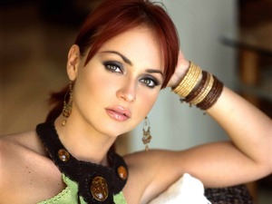 Gabriela Spanic nude 12