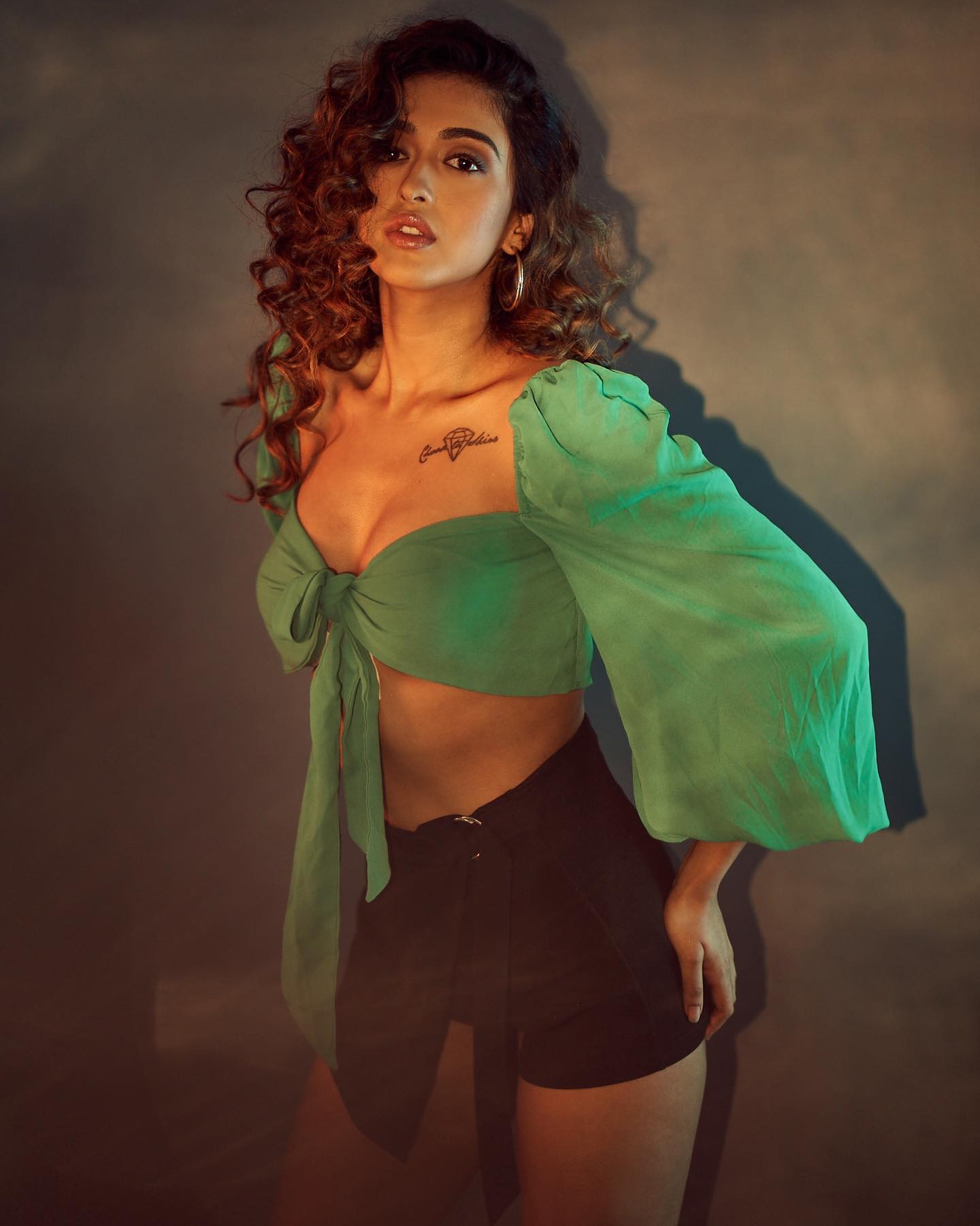 Gayatri Bhardwaj nude 2