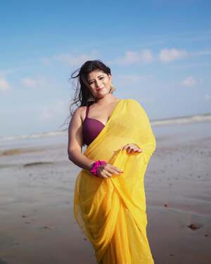 Gayetri Basu nude 4